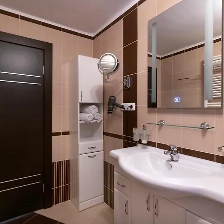 Golden Tree Loft In The Heart Of * Prague