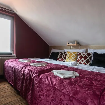 Golden Tree Loft In The Heart Of Apartment Prague