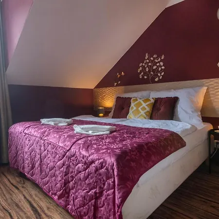 Apartment Golden Tree Loft In The Heart Of Prague
