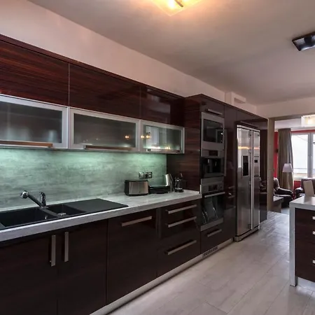 Golden Tree Loft In The Heart Of * Prague