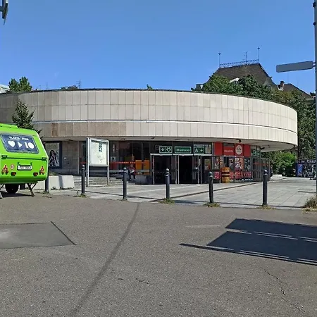 Apartment In A Good Location