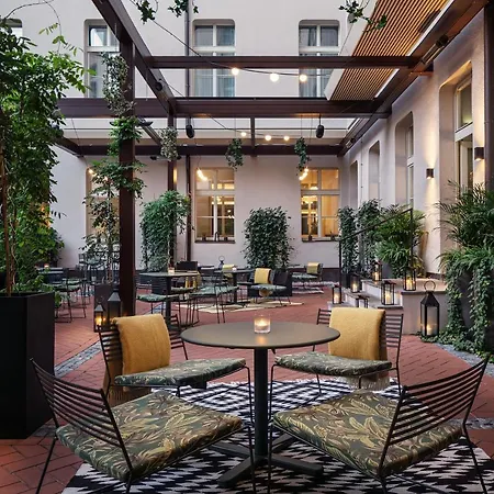 Falkensteiner Boutique Szálloda 5*