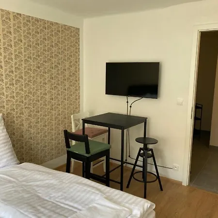 Zizkov Tower Aparthotel Prag