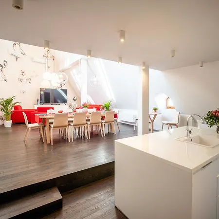 Lux Penthouse Near Wenceslas Square Apartment *