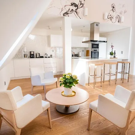 Lux Penthouse Near Wenceslas Square Apartment *