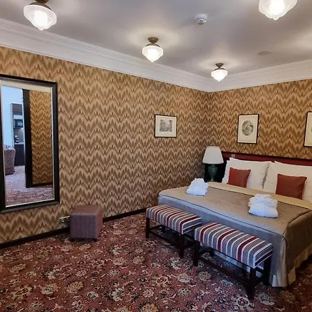 Savoy Hotel