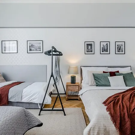 Modern And Huge Apts In Center By Michal&friends *
