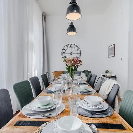 Modern And Huge Apts In Center By Michal&friends Apartment