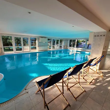 Wellness Aqua House