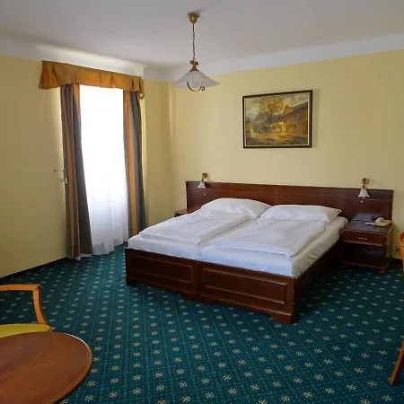 Certovka Hotel Praga