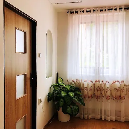 Of The Hill Apartment *