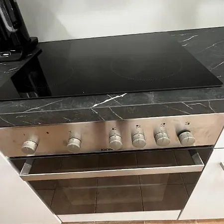 3 Apartmán S Balkonem