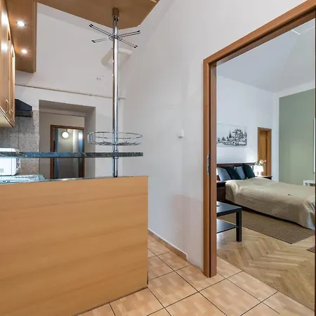 Spacious 3 Bedroom In The Heart Of Apartmán