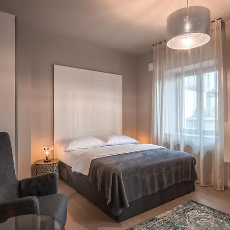 Rimska 14 Appart hôtel Prague