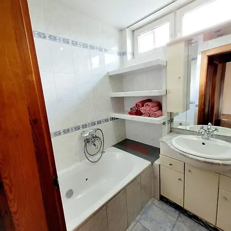 Villa Wellness Aqua House *