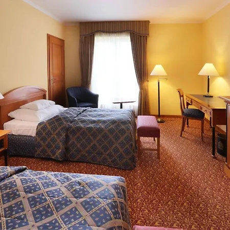Hotel Savoy 4*