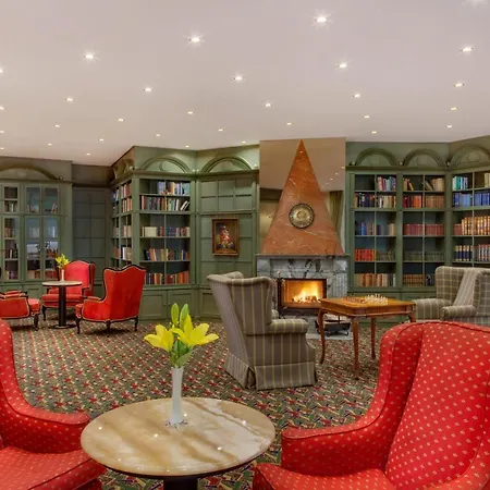 Hotel Savoy