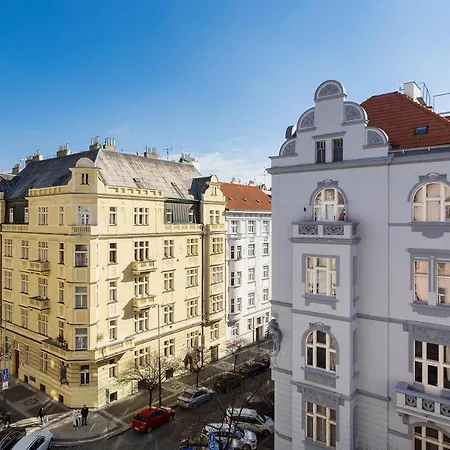 Bright And Spacious Attic * Prague