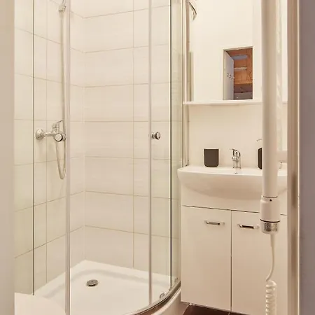 Apartment Days - Modern W Easy Access *