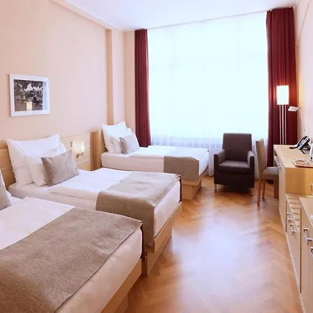 Amarilis Praag