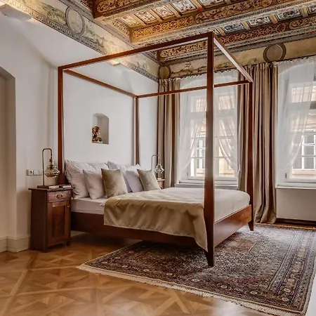 Nerudova 211 Hotel Prague