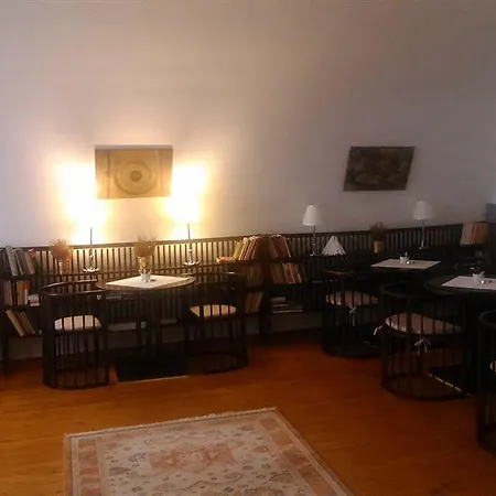 Domus Henrici Otel Prag