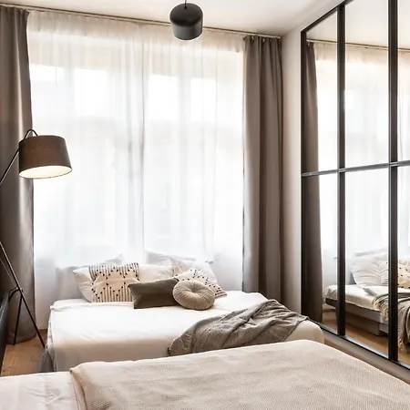 Apartment Turnkey I Main Bus Station Prague