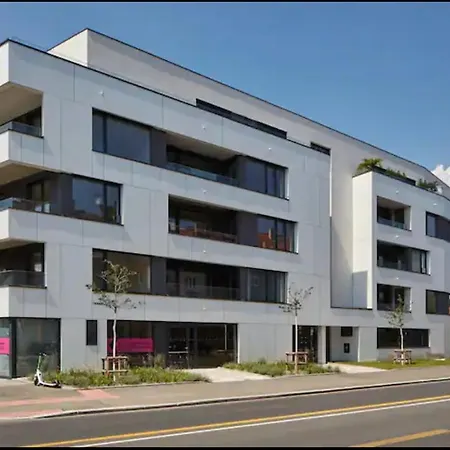Apartmantplus01 Διαμέρισμα Πράγα