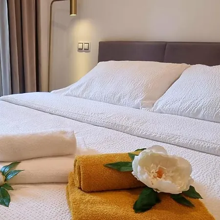 Amazing Flat With Garden, Vinohrady Near Center Apartmán