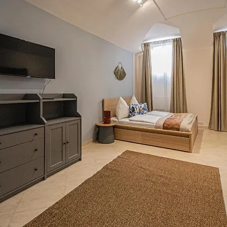 Apartment Modern And Spacious In Center