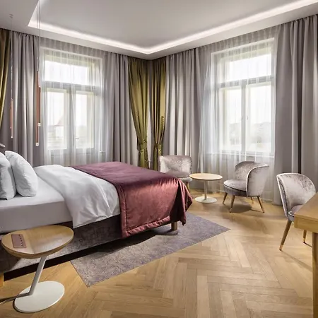 Szálloda Mamaison Riverside Prága