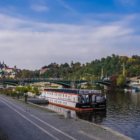 River Koenigstein Botel Praha