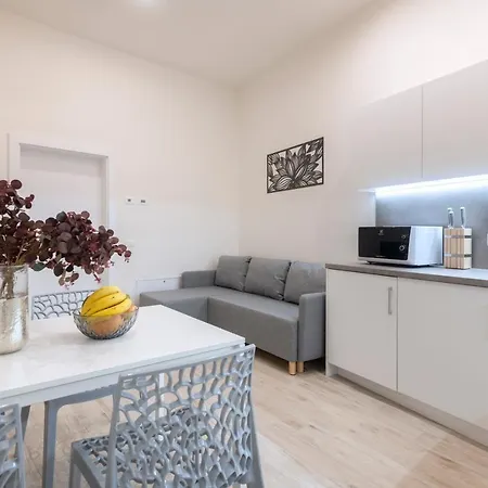 Aparthotel Kinsky Garden And By Dwellfort