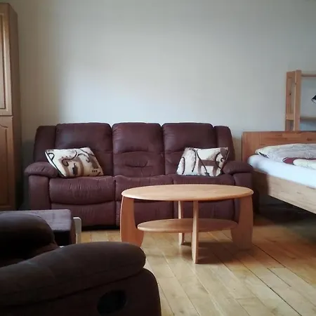 Cely Dum S Vybavenou Kuchyni, Koupelna S Virivkou *