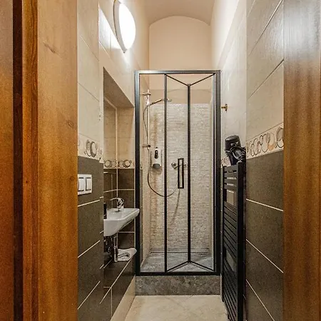 Modern And Spacious In Center * Prague