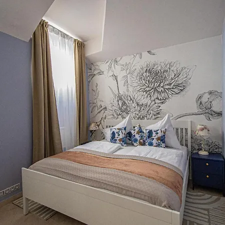 Modern And Spacious In Center Prague