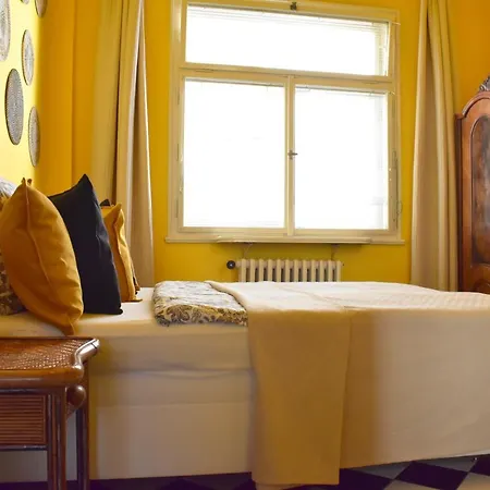 Old Town Konviktska - Bohemian Apartment