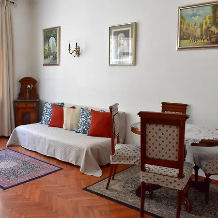 Apartment Old Town Konviktska - Bohemian *