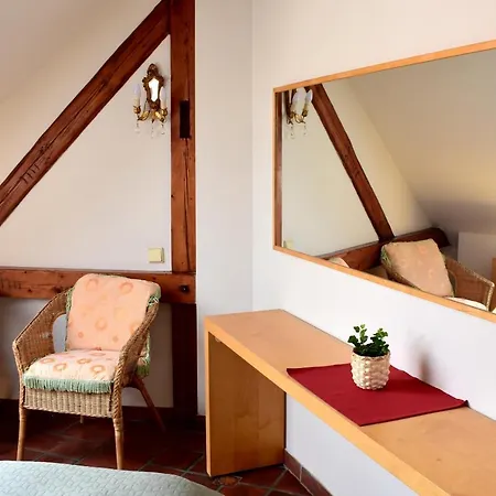 Old Town Konviktska - Bohemian Apartment *