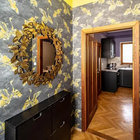 Apartment National Museum 3bdr Golden Stork Spot *