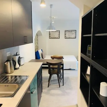 Cozy Friendly Place With Free Parking *