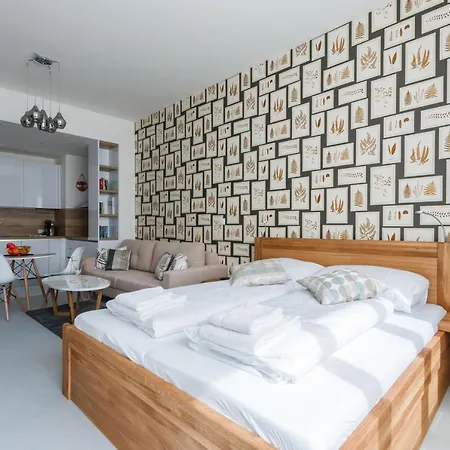 Designer Studio In New Town By Days * Prague