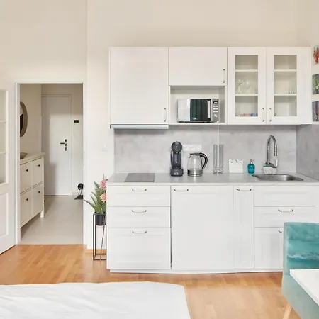 Appartamento Days - Homey - New Town Praga