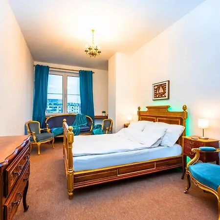 Bank Invest Apartment *