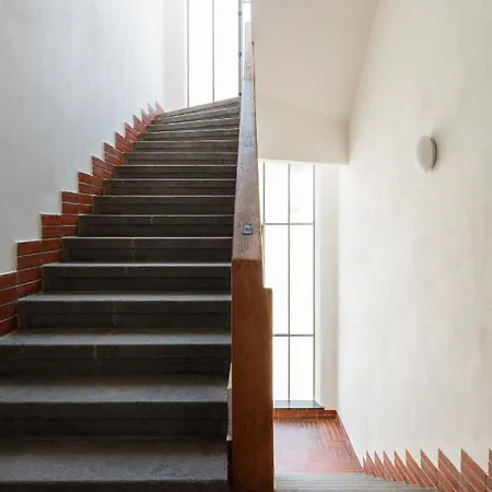 Designer Studio In New Town By Days * Prague