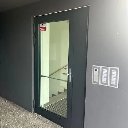 Holesovice,balkon,garaz Apartmán Praha