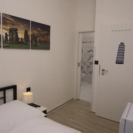 Apartment Continents Nearby Main Train And Bus Station *