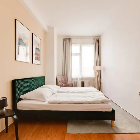 Aparthotel Riben House