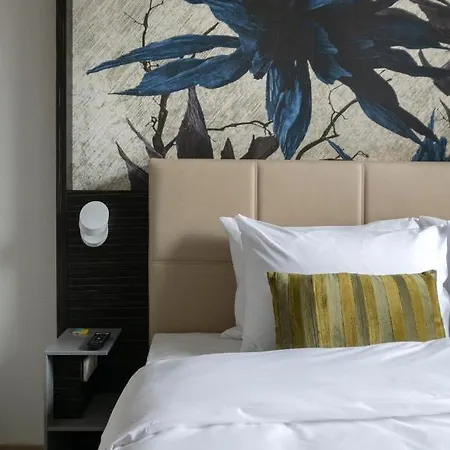 Numa Poise 4* Prague