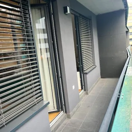 Apartamento Holesovice,balkon,garaz Praga
